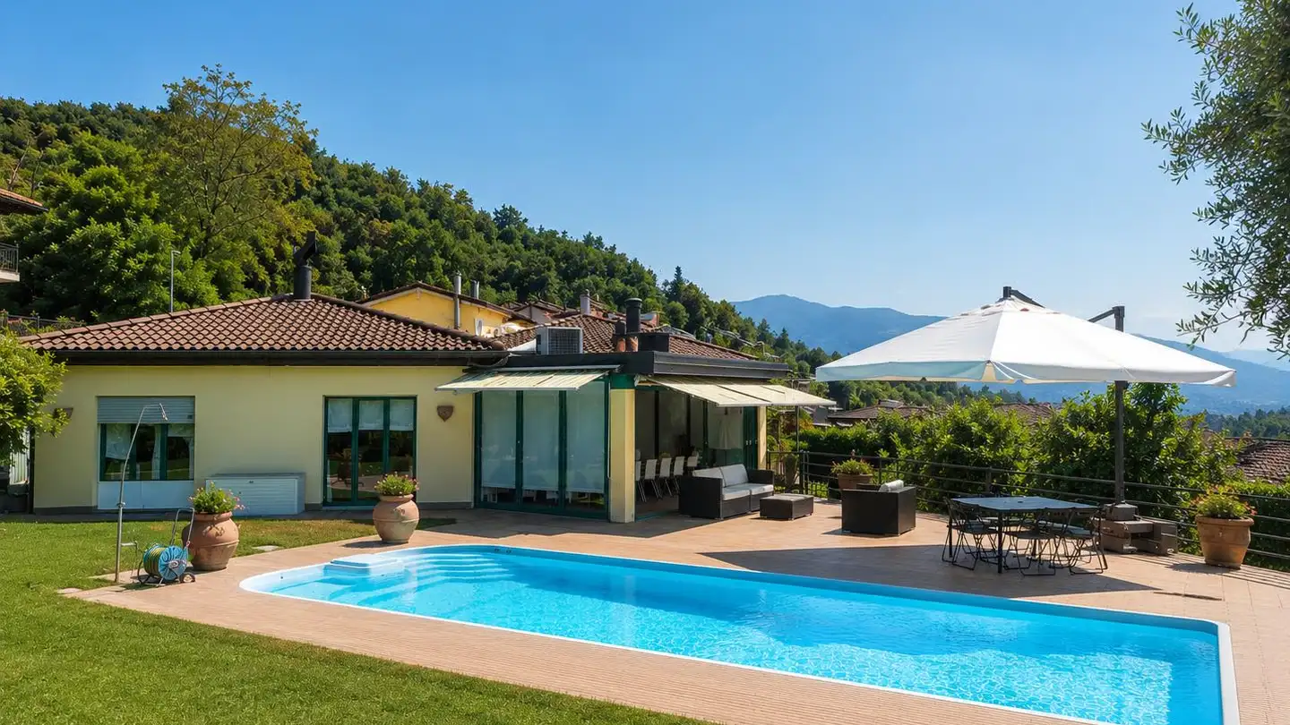 Villa for sale - 6864 Arzo