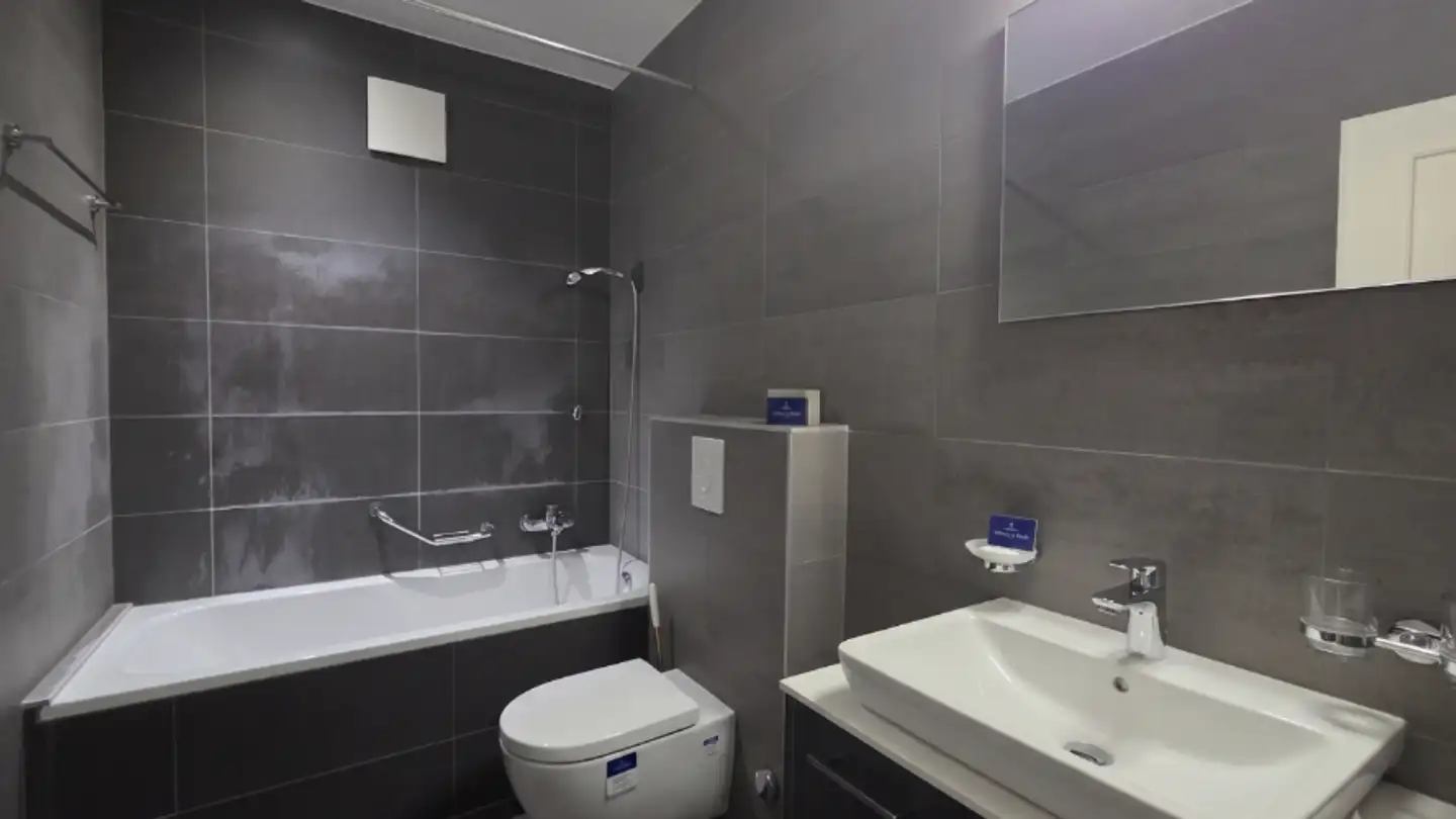Wohnung mieten - Rue Girardet 11, 2400 Le Locle - Foto 4
