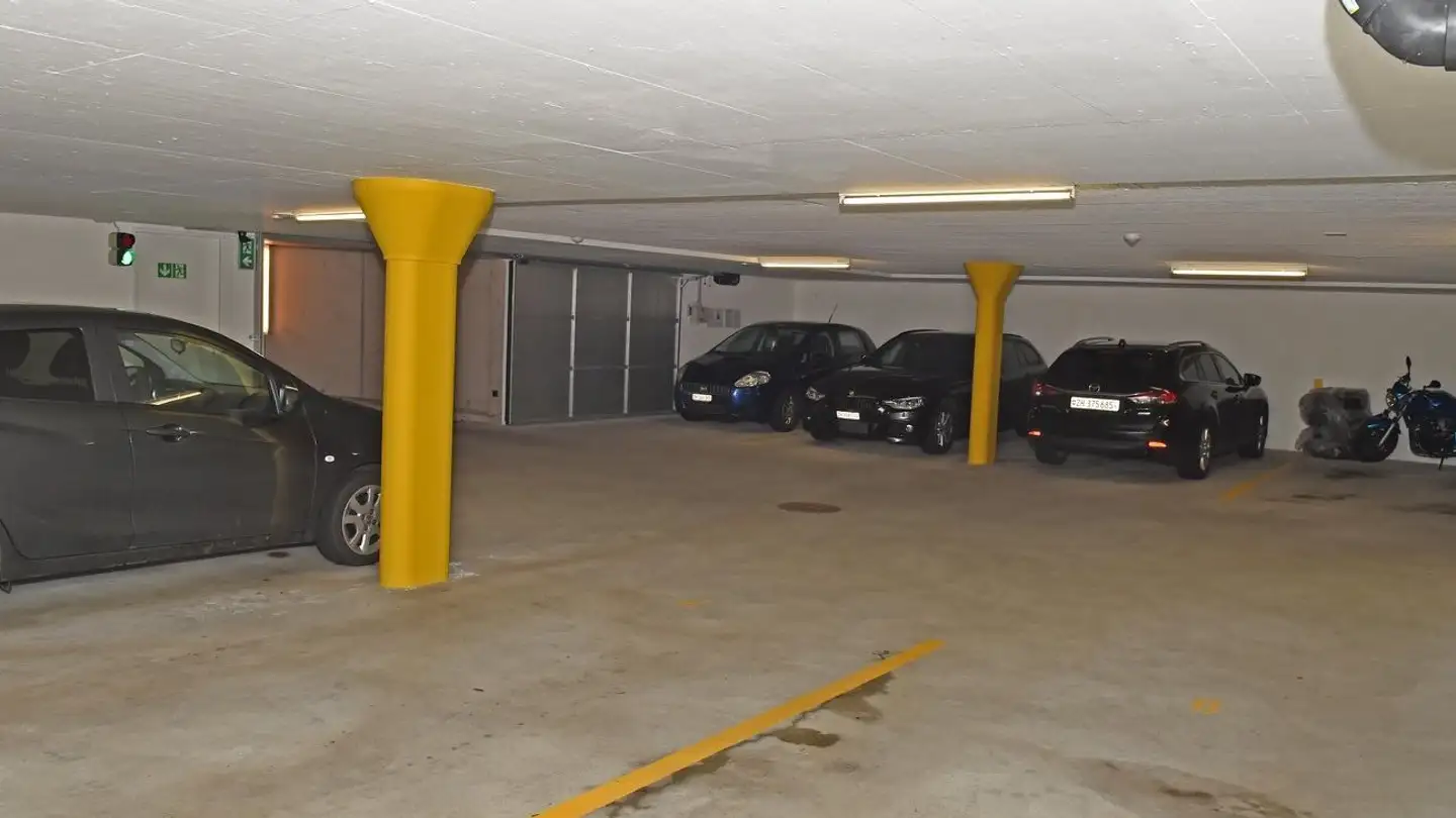 Underground parking space for rent - Schnällböcklerstrasse 23, 8312 Winterberg ZH - Photo 4