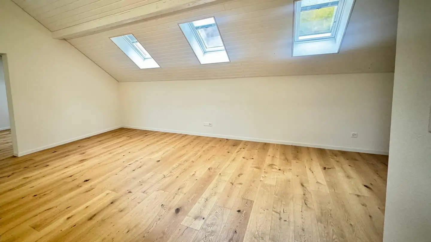 Attic flat for rent - Höhenweg 7, 2540 Grenchen - Photo 4