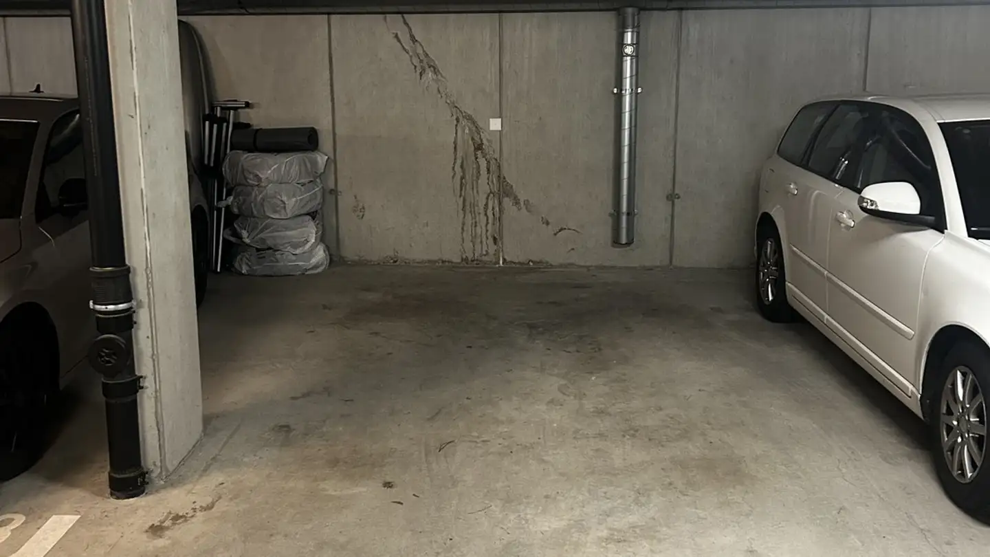 Garage singolo in affitto - Avenue D'echallens 122, 1004 Lausanne