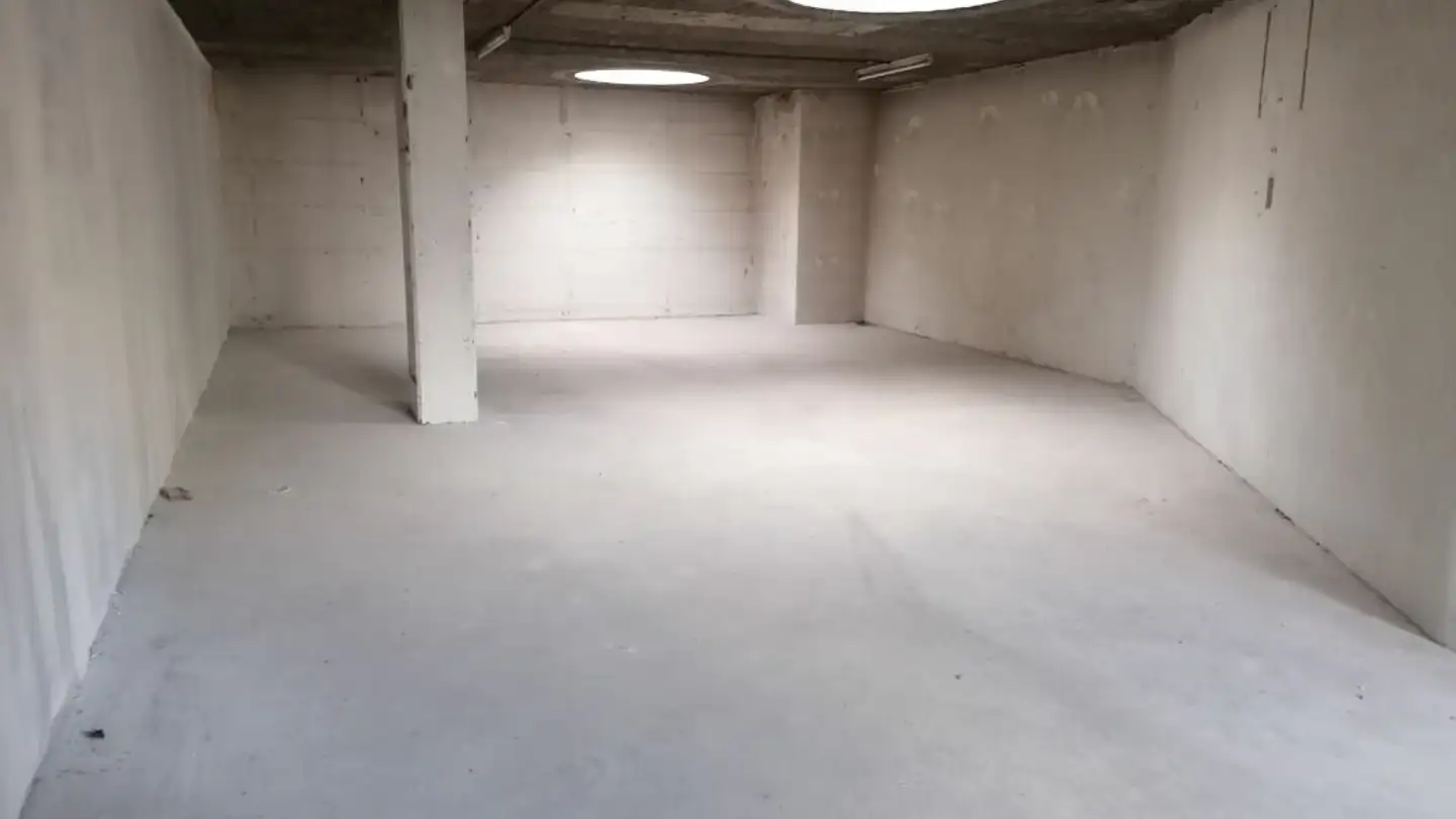 Workshop for rent - Dachslernstrasse 85a, 8048 Zürich