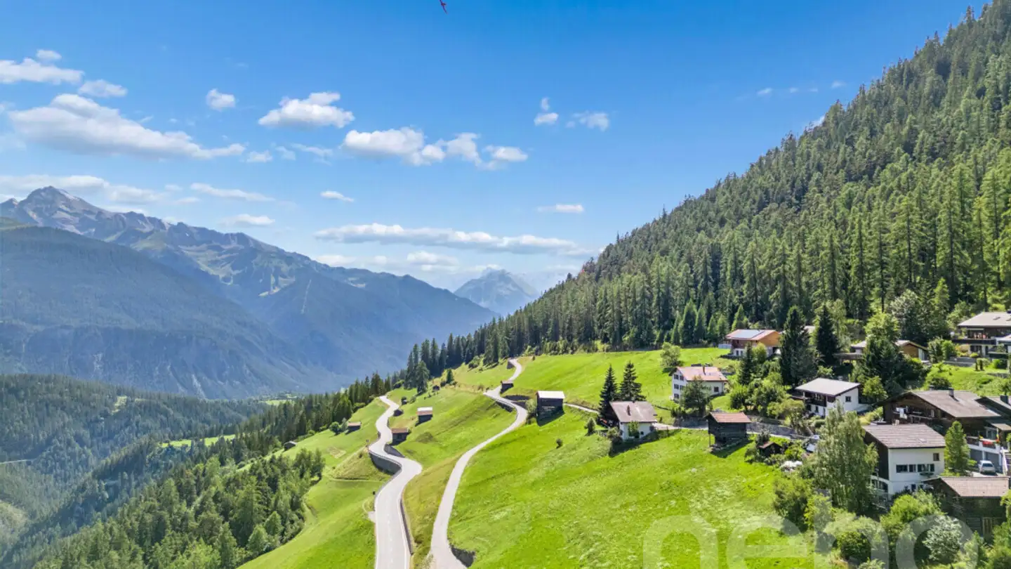 Constructible plot for sale - 7494 Davos Wiesen