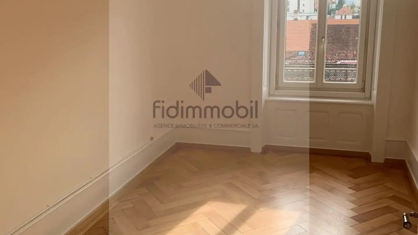 Appartement à louer - Rue Numa-Droz, 2300 La Chaux-de-Fonds - Photo 3