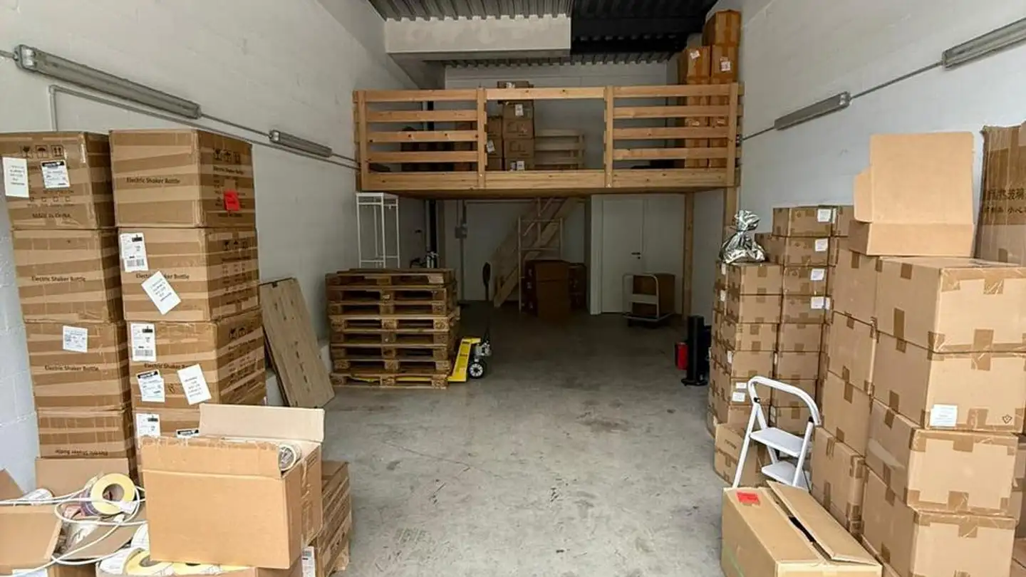 Commercial à louer - Route Des Marais 10a, 2074 Marin-Epagnier