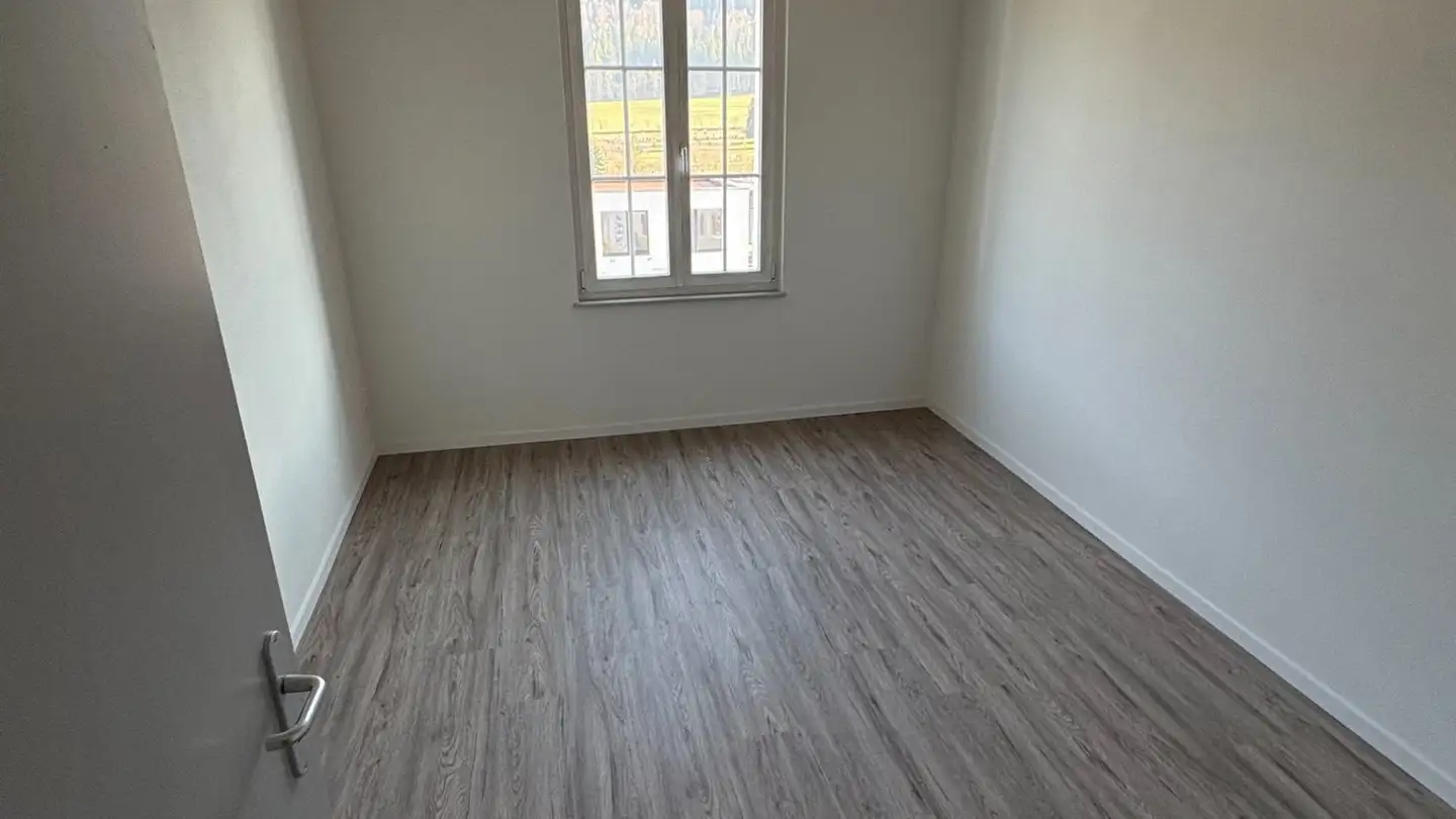 Wohnung mieten - Passage Du Chemin De Fer 8, 2610 St-Imier - Foto 4