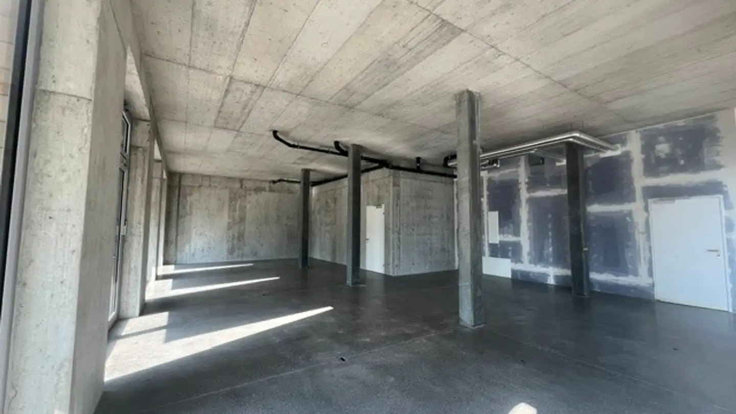 Gewerbe mieten - Hobelwerkweg 39b, 8404 Winterthur - Foto 2