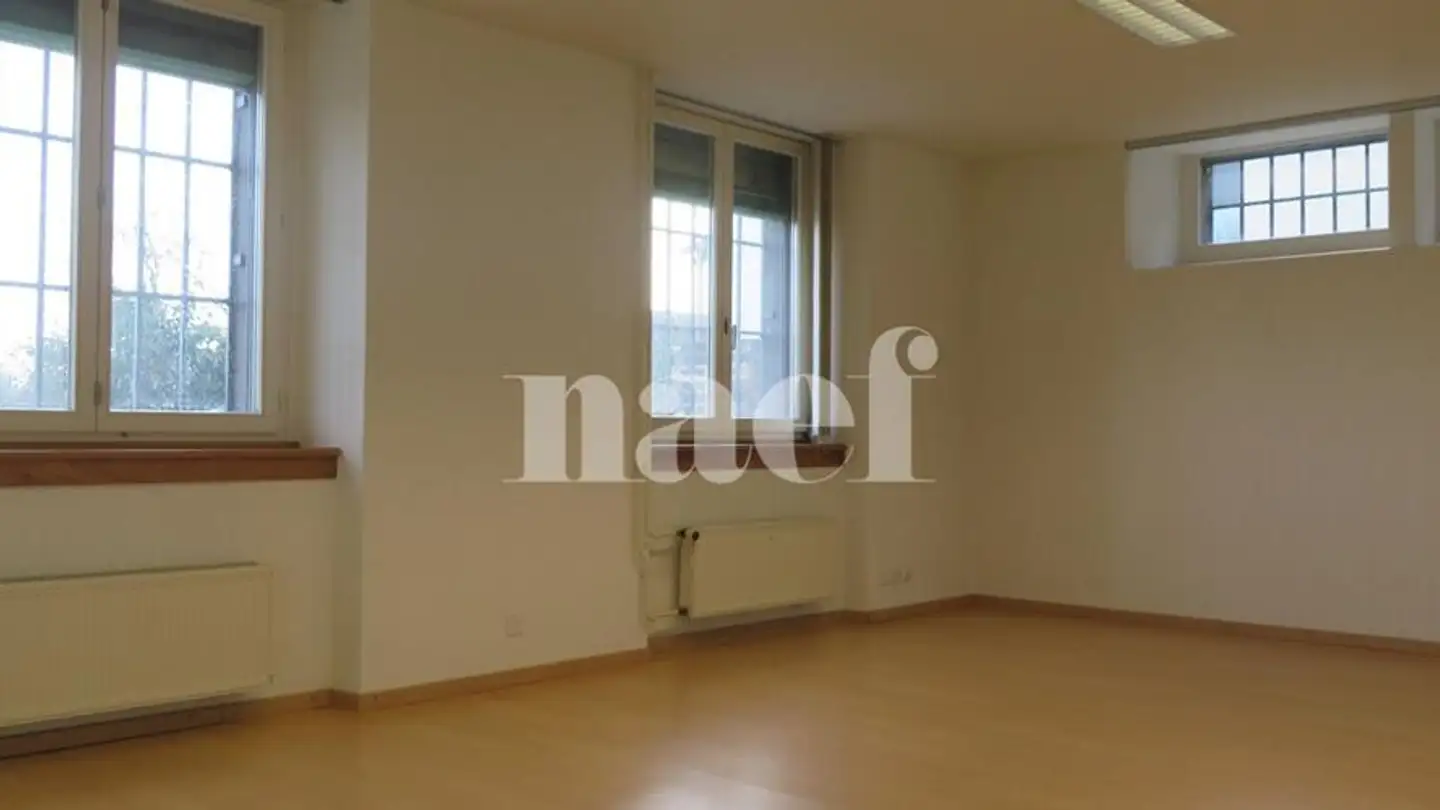 Immeuble mixte à louer - Rue De La Gare 18, 2024 St-Aubin-Sauges - Photo 2