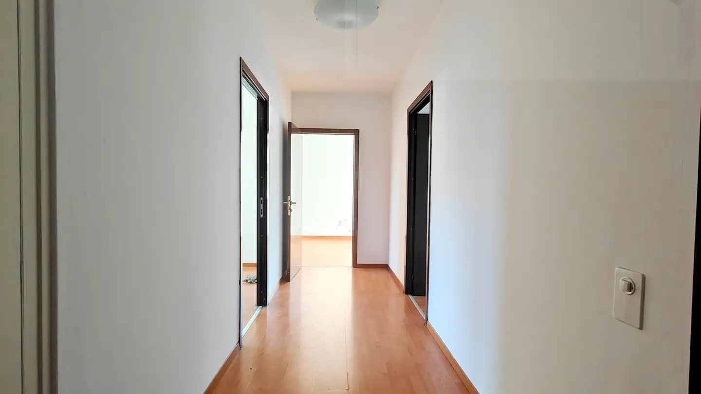 Spazio ufficio in affitto - Corso San Gottardo 54, 6830 Chiasso - Photo 4