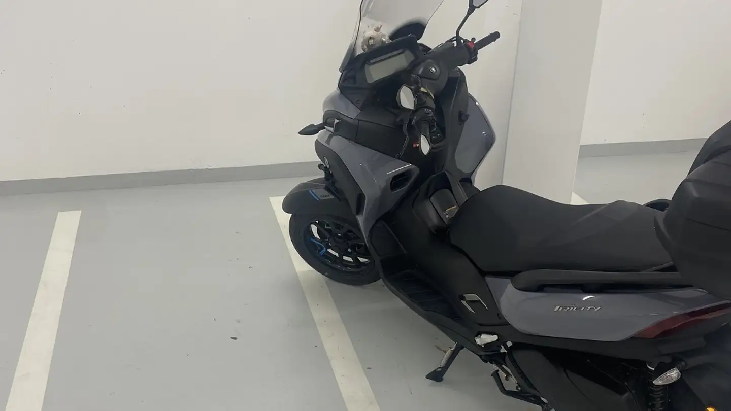 Single garage for rent - Route Des Morillons, 1218 Le Grand-Saconnex