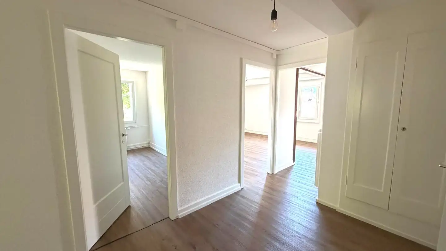 Wohnung mieten - Passage De La Charrière 9, 2610 St-Imier - Foto 3