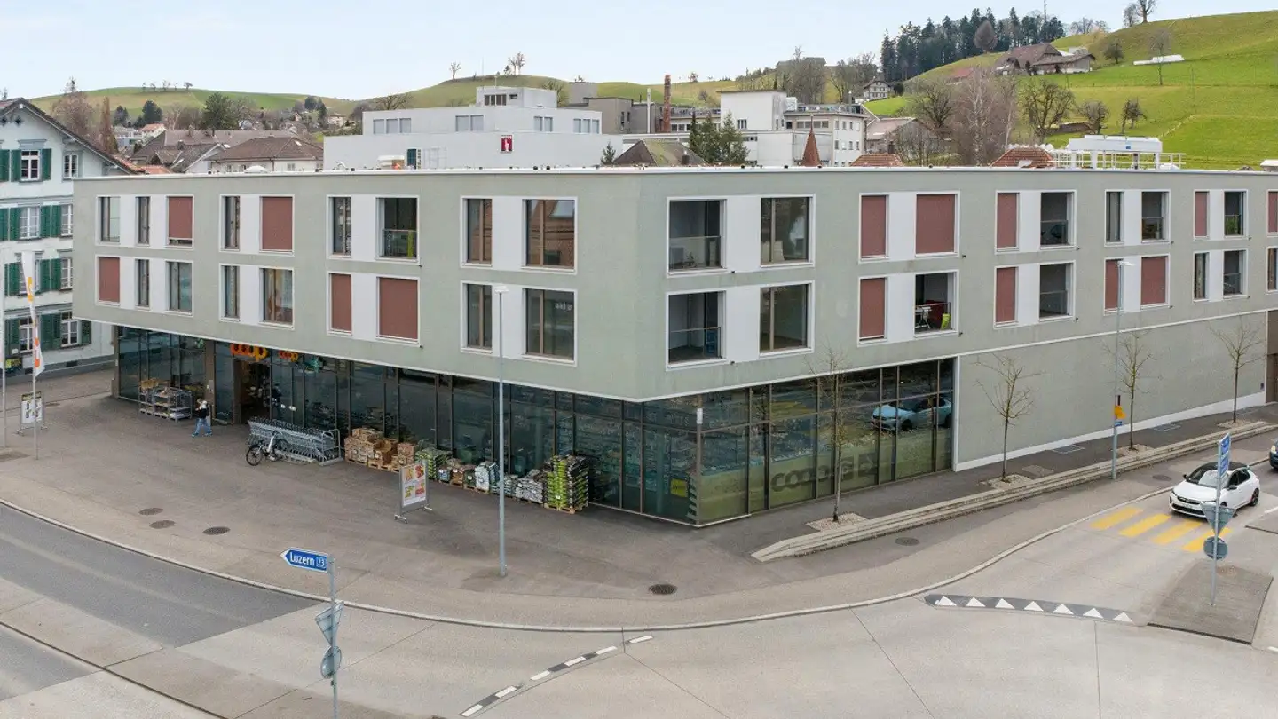 Place de parking souterraine à louer - Bahnhofstrasse 43, 4950 Huttwil