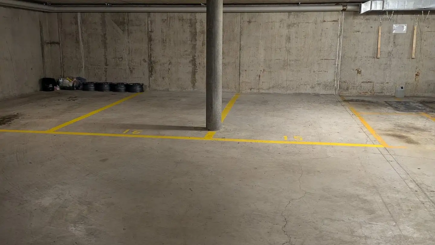 Parcheggio sotterraneo in affitto - Säumerstrasse 48, 8803 Rüschlikon - Photo 2