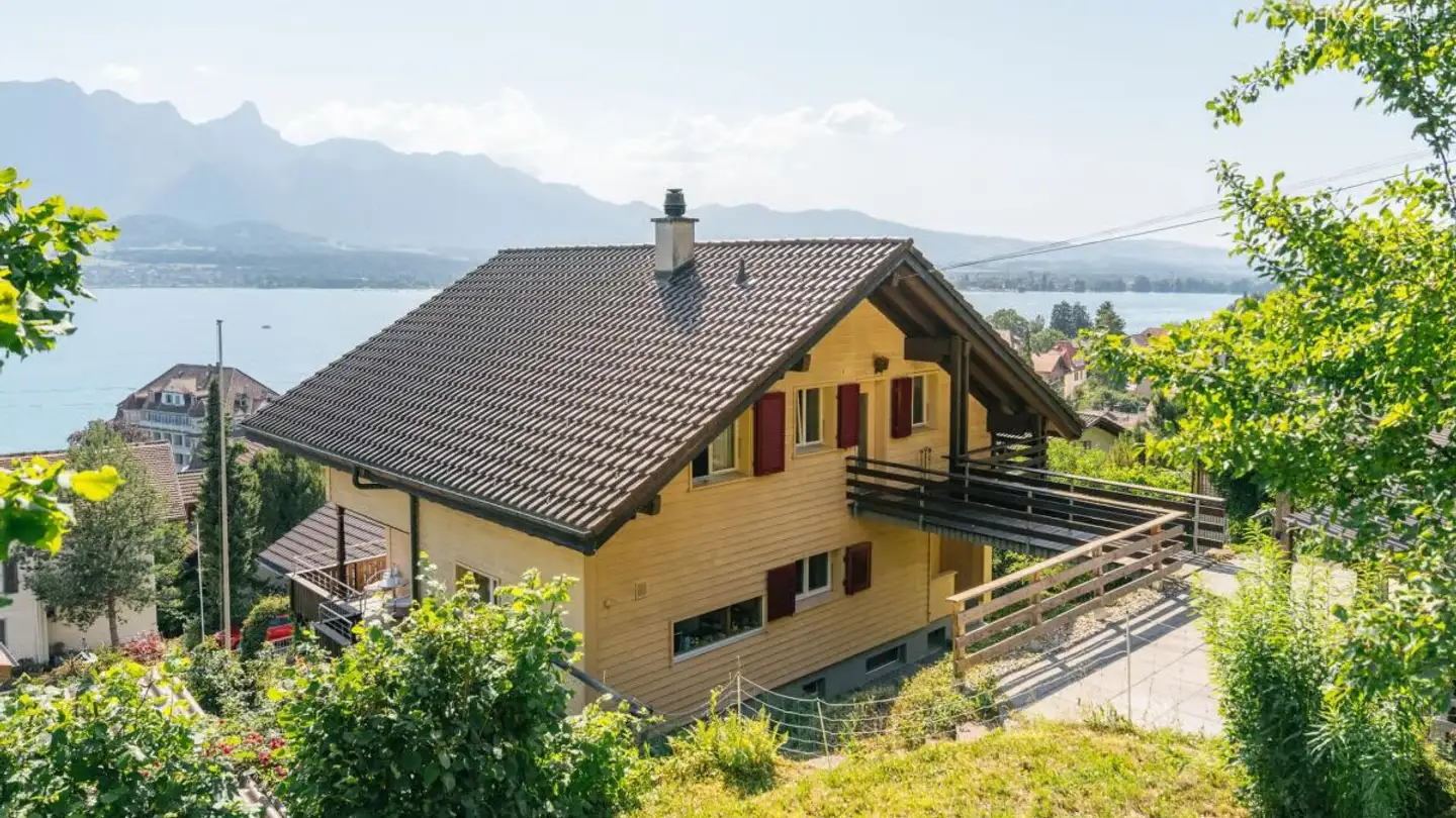 Casa singola in vendita - Schneckenbühlstrasse 11, 3652 Hilterfingen