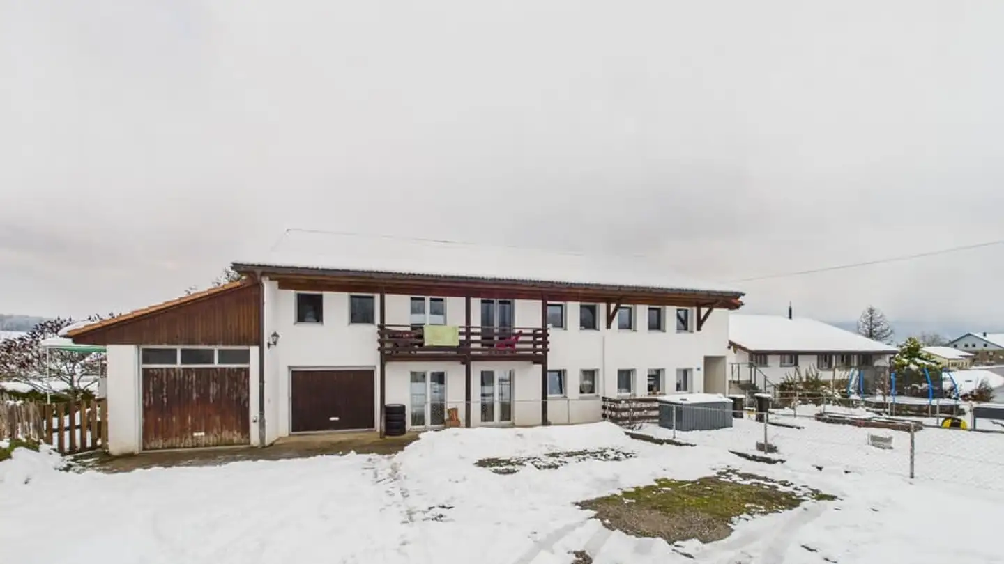 Edificio residenziale in vendita - 1697 La Joux FR