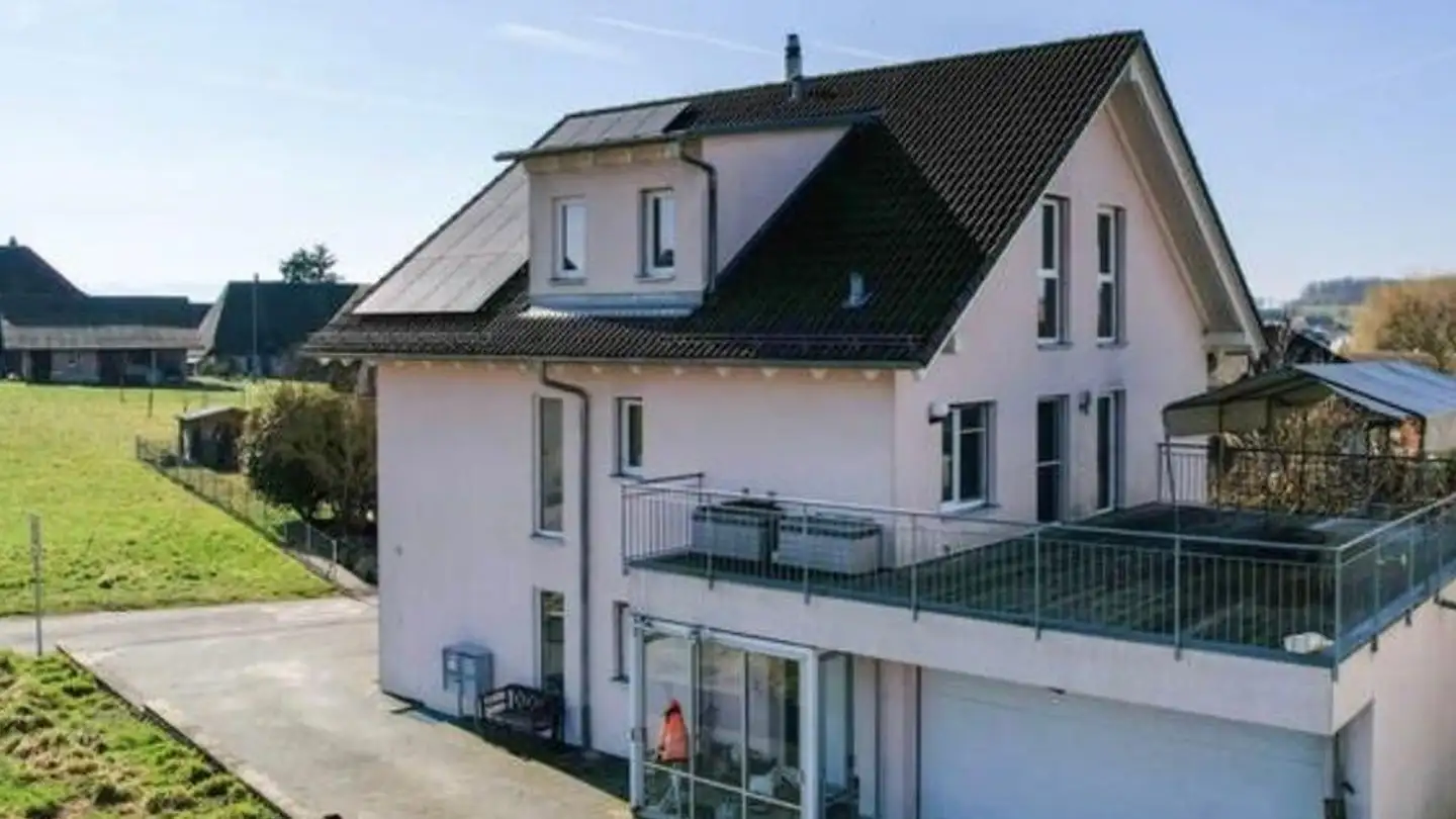 Einfamilienhaus kaufen - Längjuchweg 1, 2577 Siselen BE