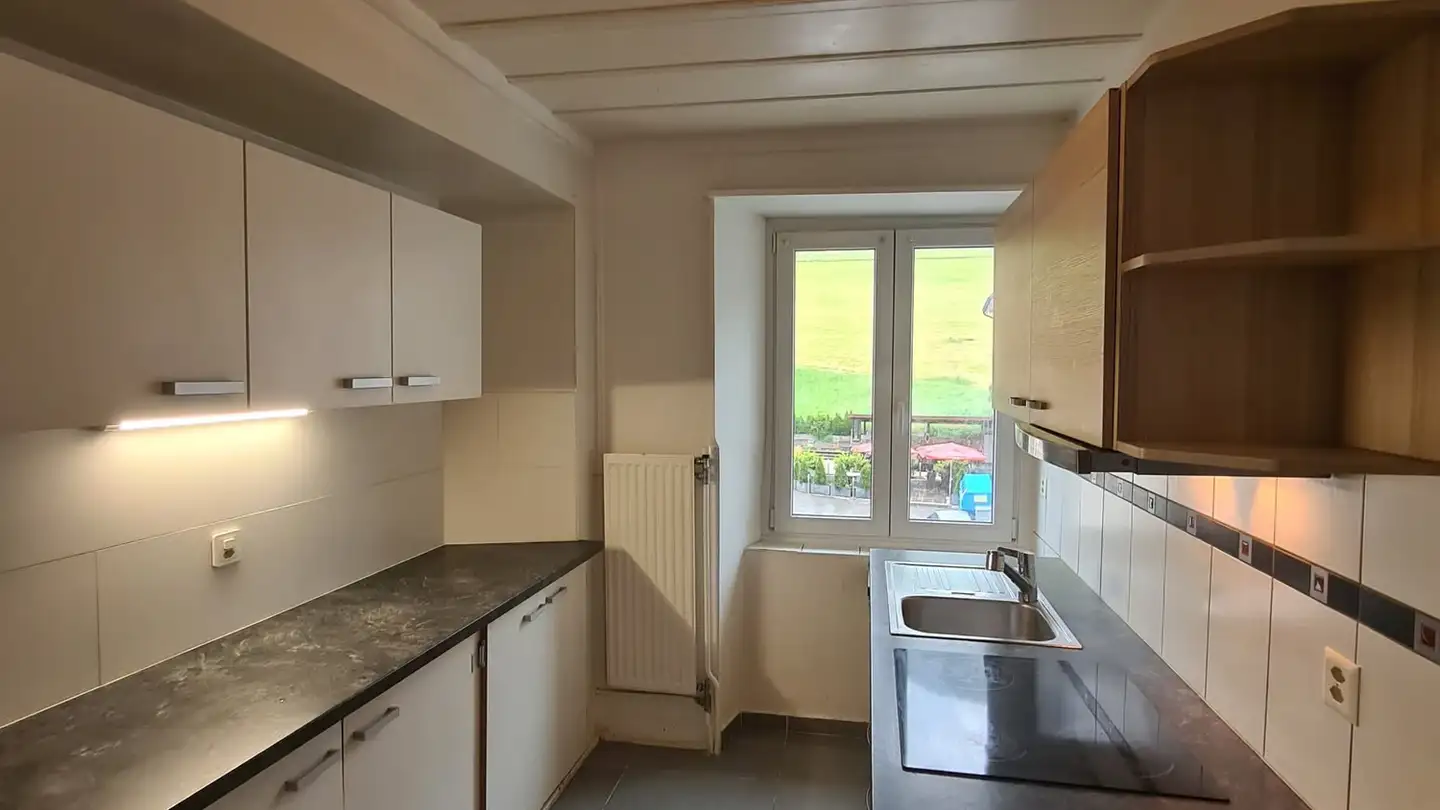 Appartement à louer - Rue Fritz-Marchand 21, 2615 Sonvilier - Photo 2