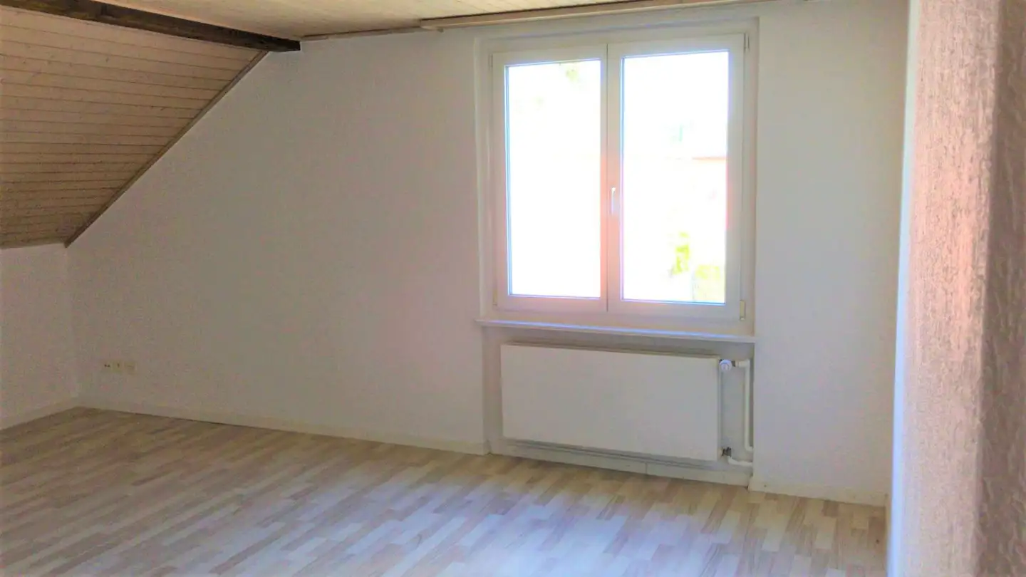 Dachgeschosswohnung mieten - Weinmoosstrasse 1, 8583 Sulgen - Foto 3