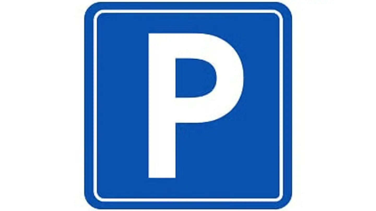 Parcheggio coperto in affitto - Avenue De Plan 17a, 1110 Morges