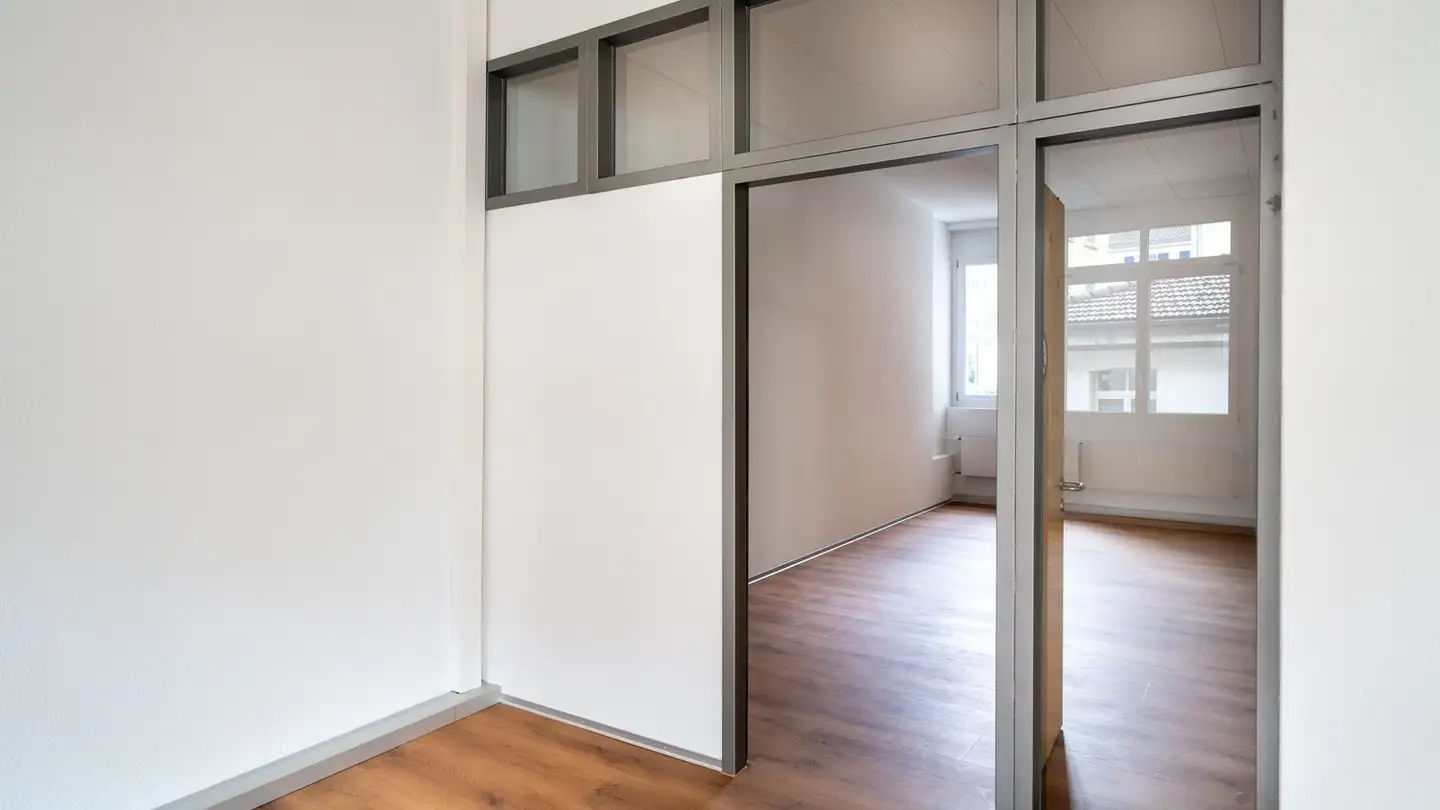 Commercial for rent - Rue Alfred-Aebi / Alfred-Aebi-Strasse 75, 2503 Biel/Bienne - Photo 4