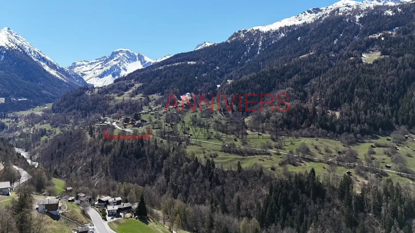 Constructible plot for sale - 3961 Vissoie