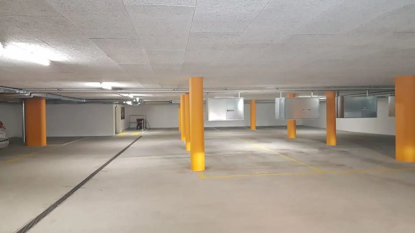 Parcheggio sotterraneo in affitto - Landstrasse 41, 9606 Bütschwil