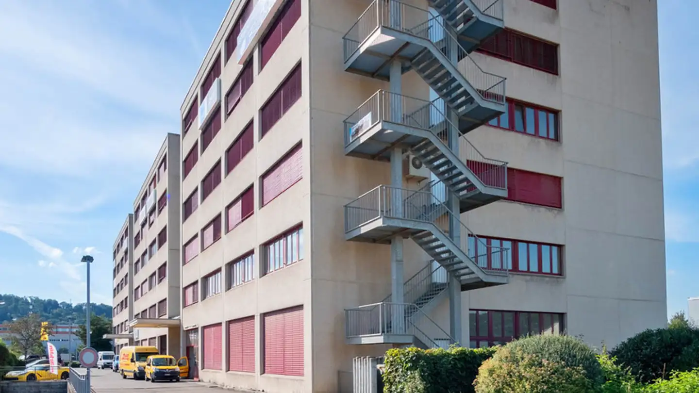 Storage space for rent - Hardhofstrasse, 8424 Embrach - Photo 2