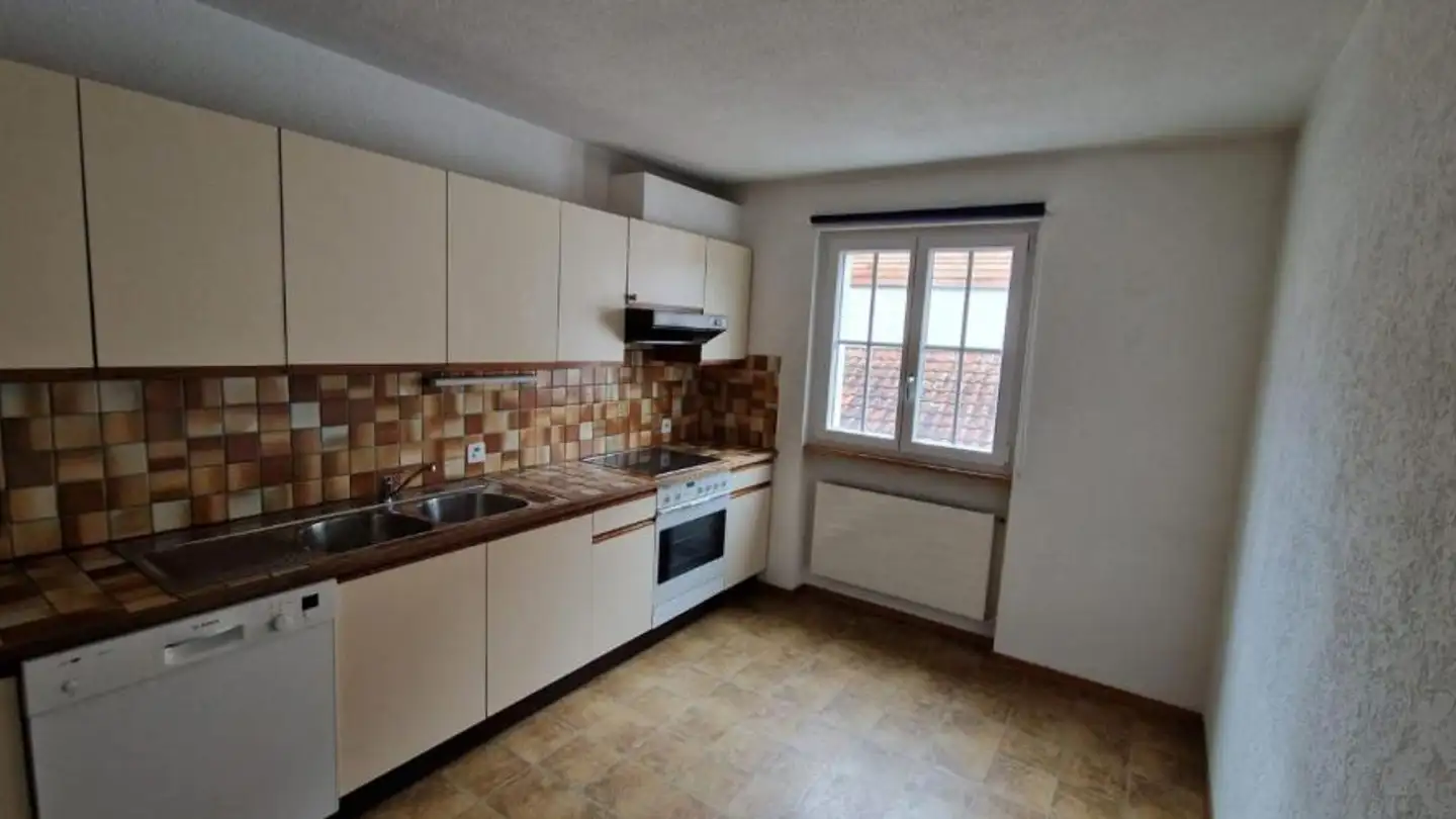 Apartment for rent - Rue du 23 Juin 22, 2822 Courroux - Photo 2