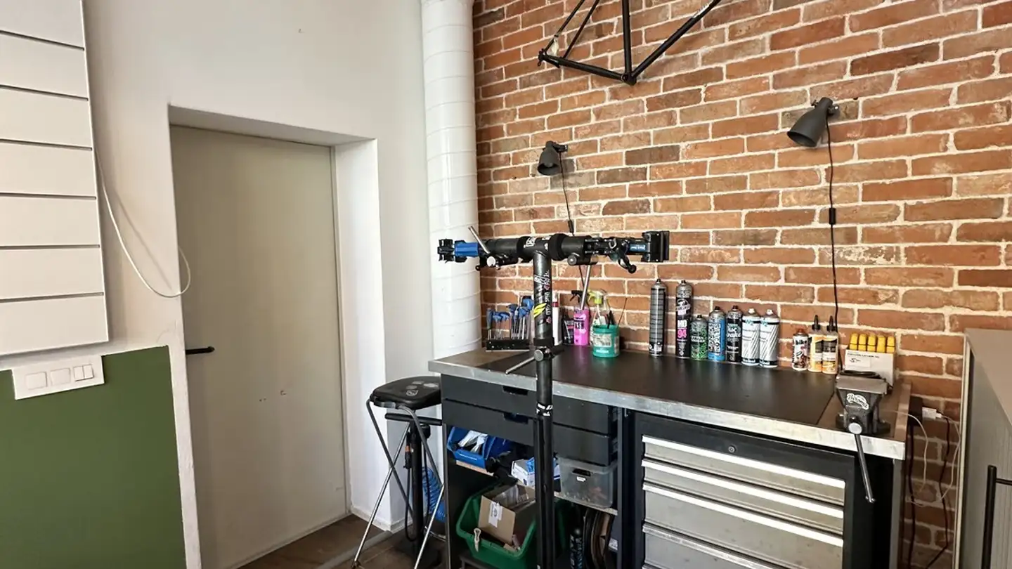 Commercial à louer - 8057 Zürich - Photo 2