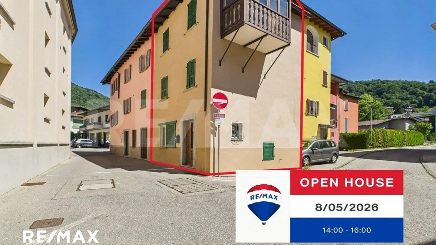 Row house for sale - 6950 Tesserete