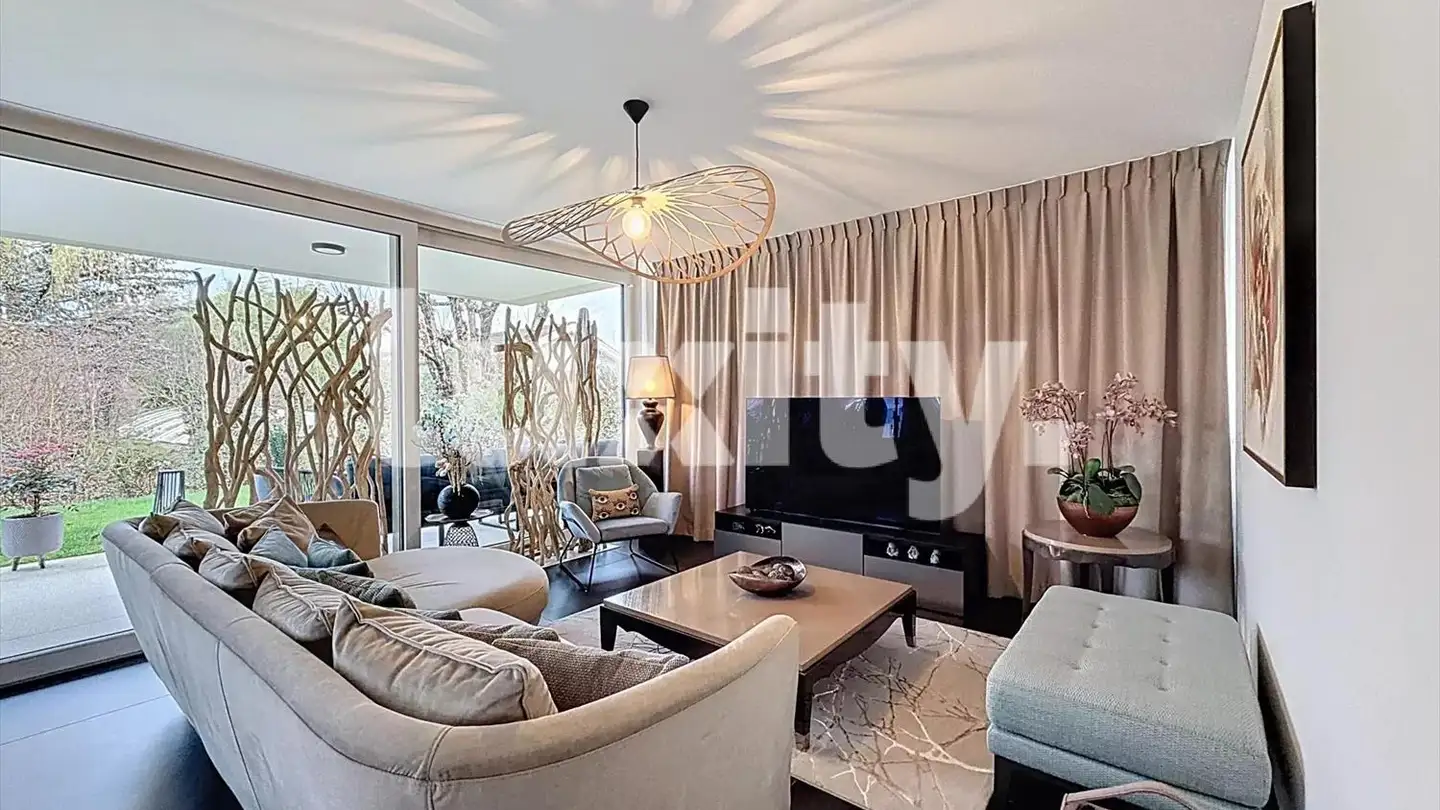 Apartment for rent - 1256 Troinex