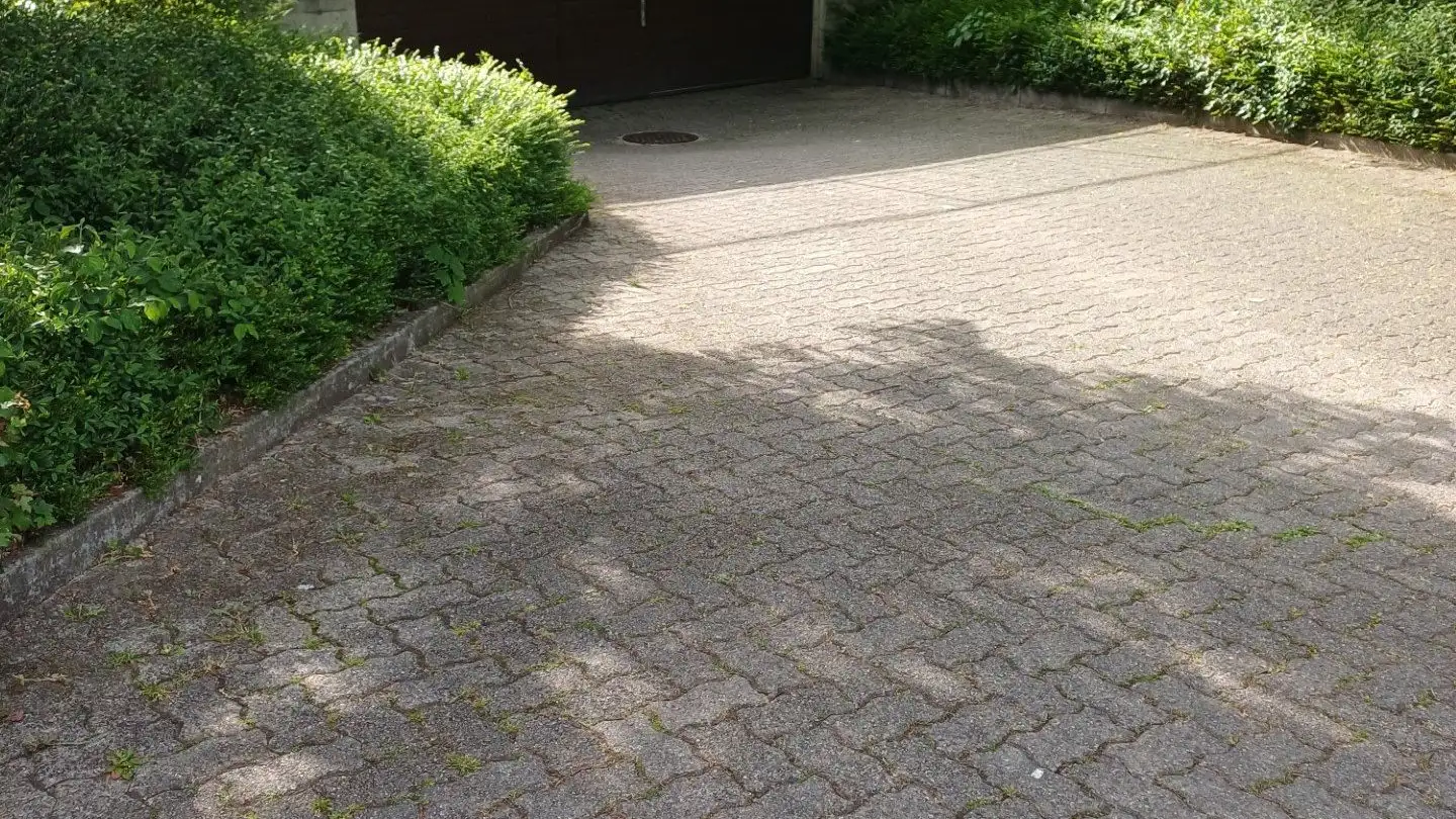 Tiefgaragenstellplatz mieten - Täschenstrasse, 8600 Dübendorf
