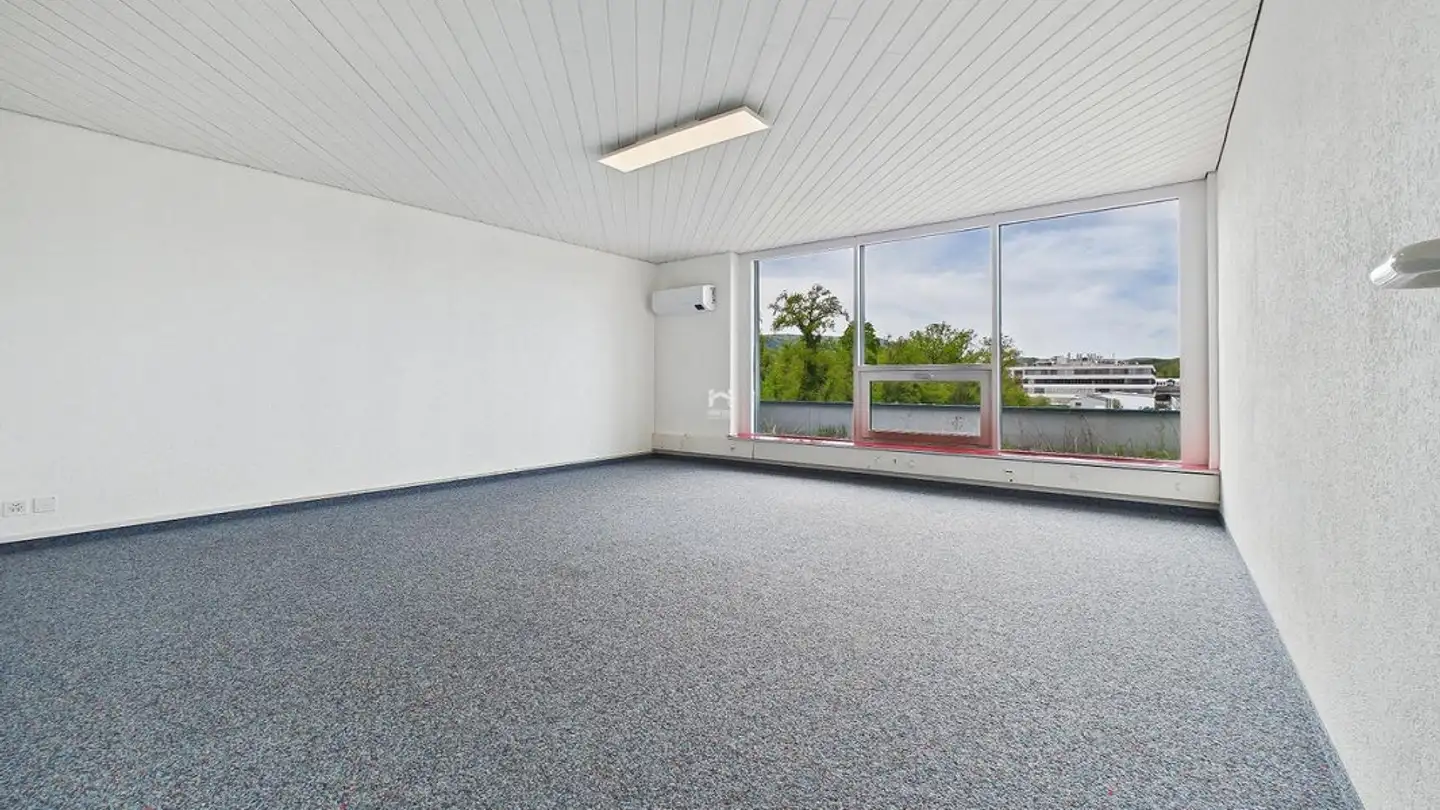 Office space for sale - Seewenweg 5, 4153 Reinach BL - Photo 3