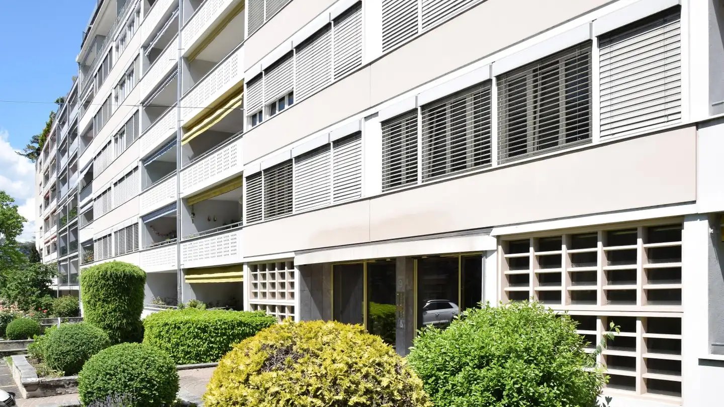 Place de parking souterraine à louer - Chemin Des Crêts-De-Champel 9, 1206 Genève - Photo 3