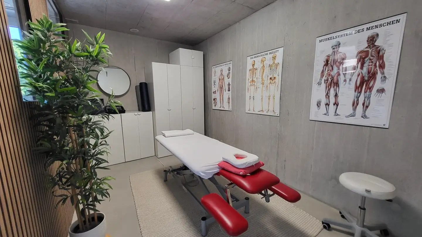 Commercial à louer - Hardturmstrasse 20, 8005 Zürich
