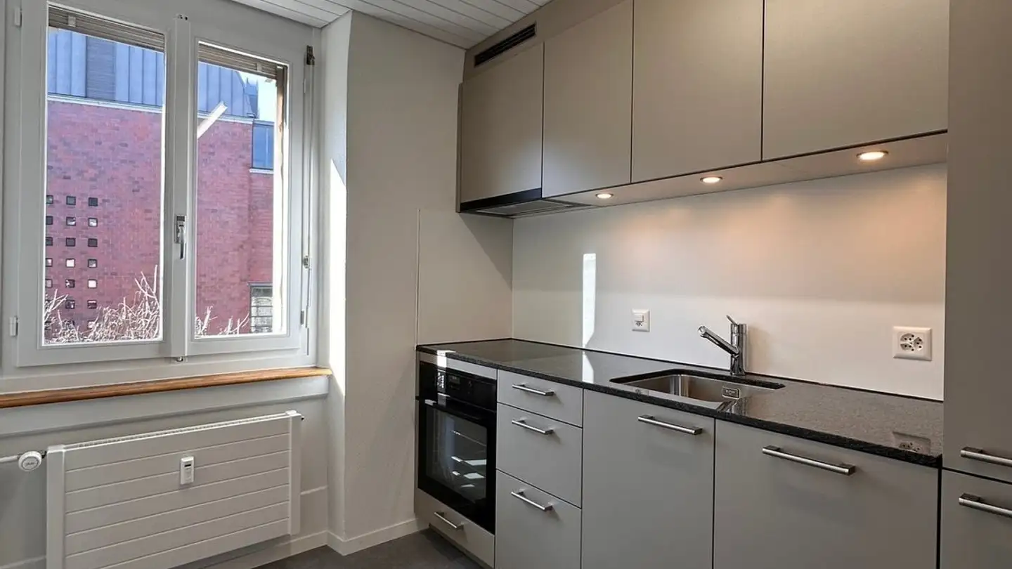 Wohnung mieten - Rue Theodor-Kocher / Theodor-Kocher-Strasse 4, 2502 Biel/Bienne - Foto 2