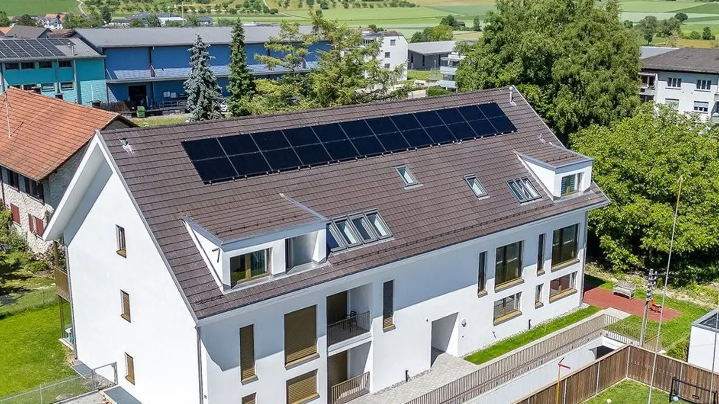 Attic flat for rent - Wehntalerstrasse 30, 8181 Höri - Photo 2