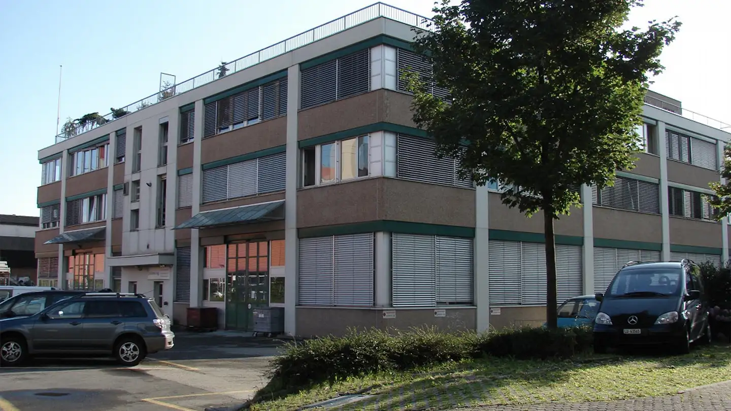 Parcheggio sotterraneo in affitto - Ebenaustrasse 20, 6048 Horw