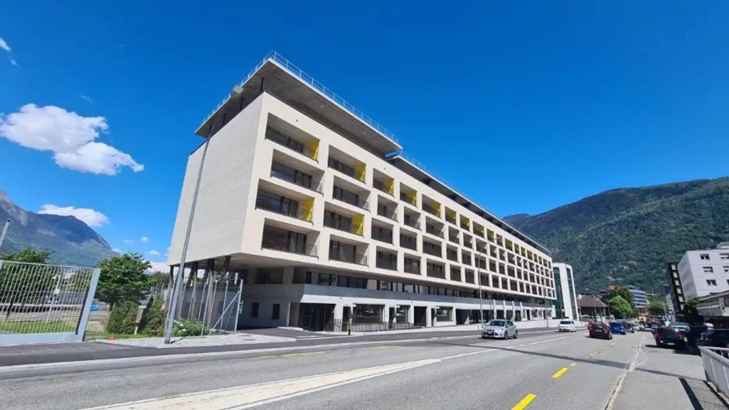 Überdachter Motorradparkplatz mieten - Rue du Léman 32, 1920 Martigny