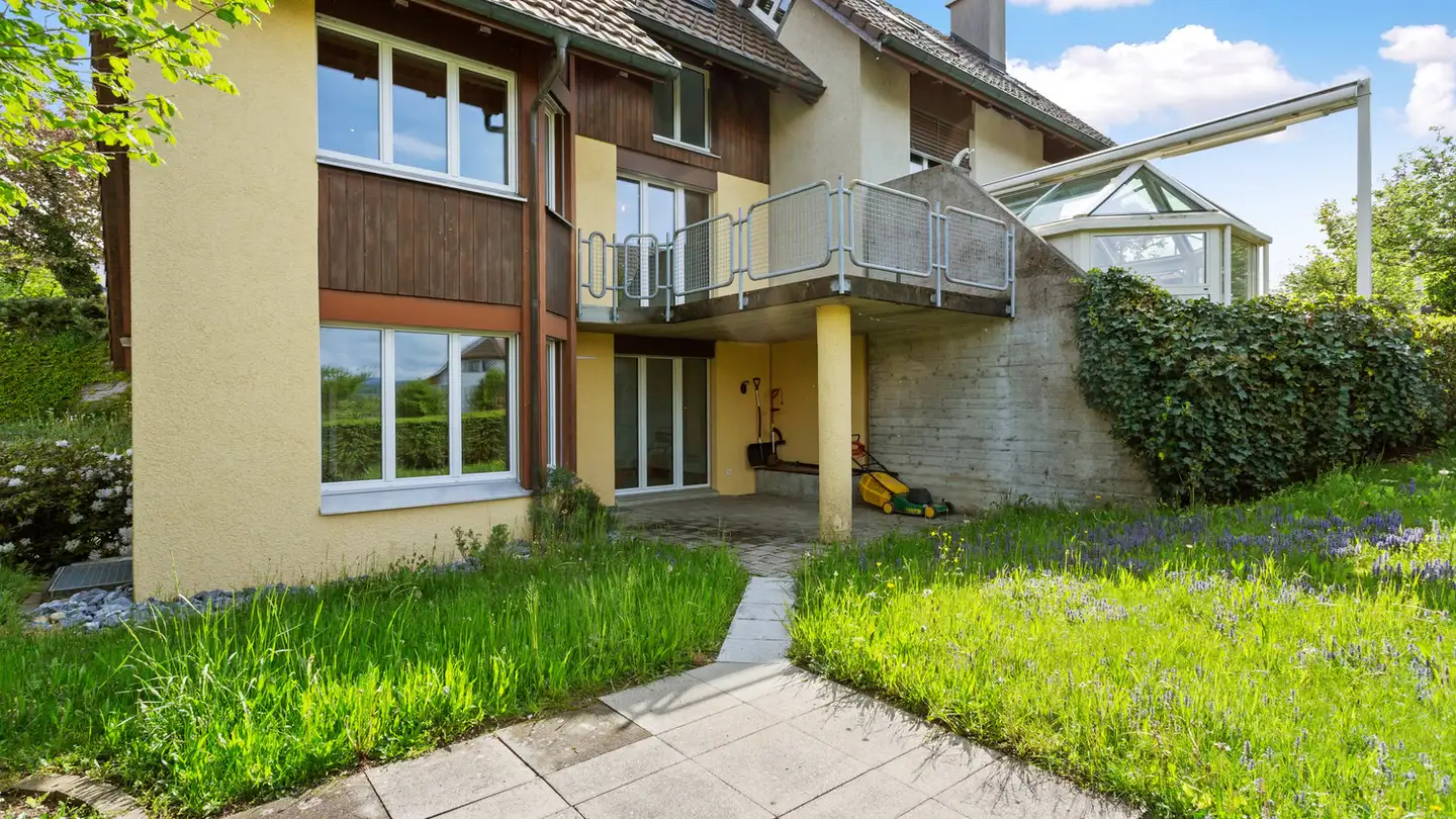 Duplex for rent - 9500 Wil SG - Photo 3