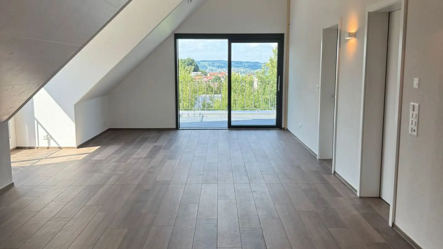 Penthouse for rent - Weidstrasse, 8808 Pfäffikon SZ - Photo 3