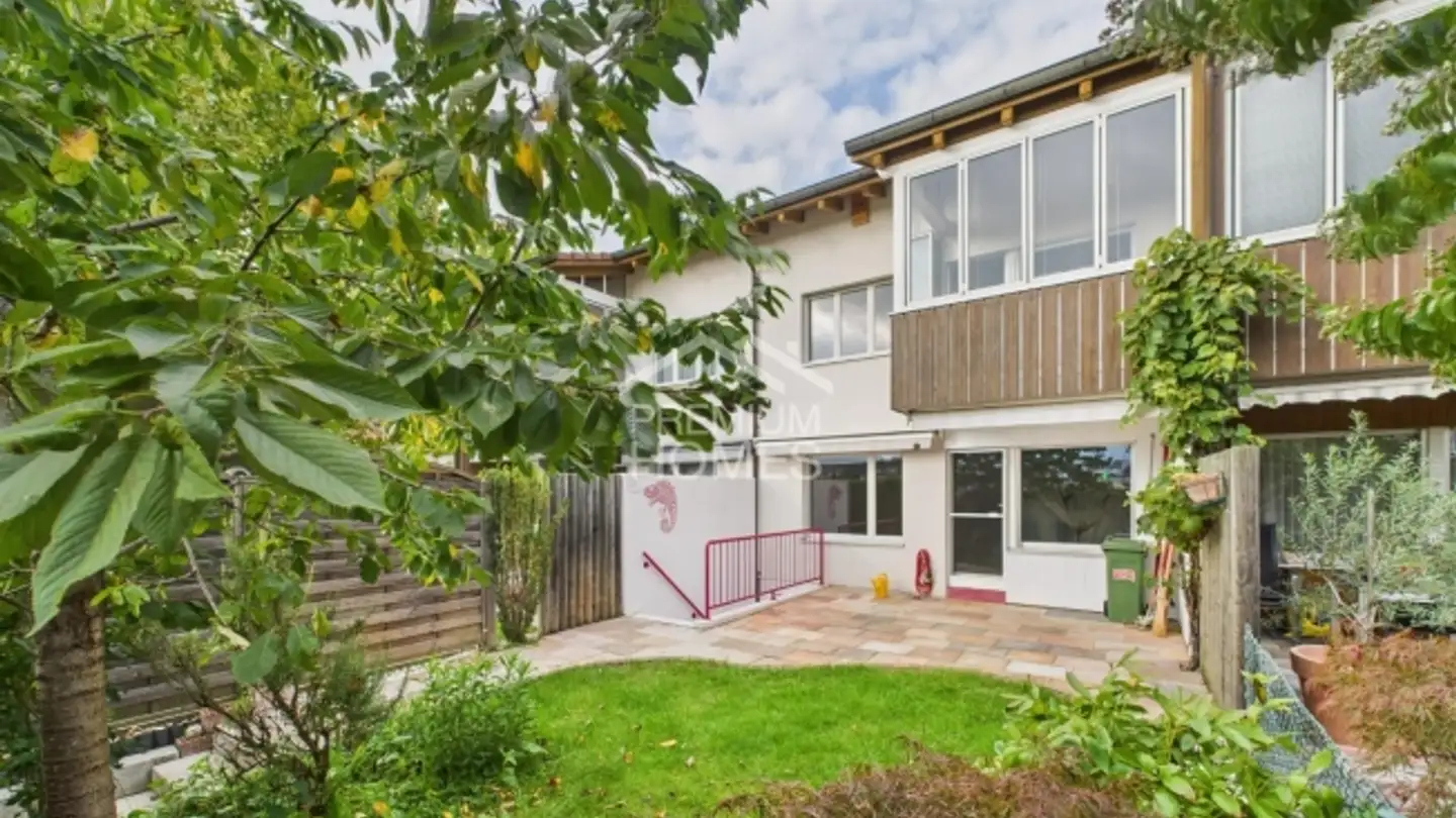 Maison en terrasse à vendre - 4153 Reinach BL