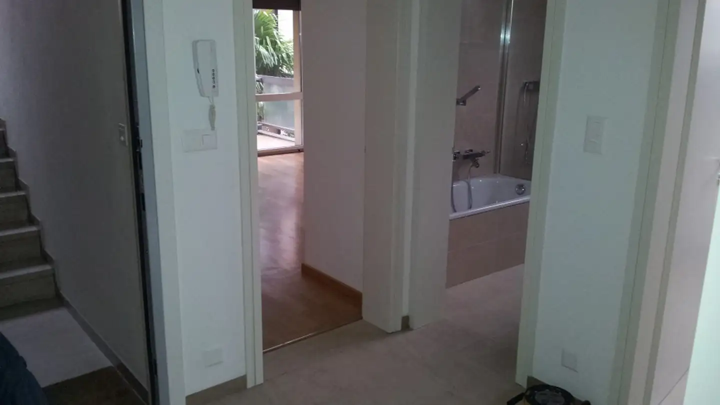 Wohnung mieten - Viale Giuseppe Cattori 10, 6900 Lugano - Foto 4