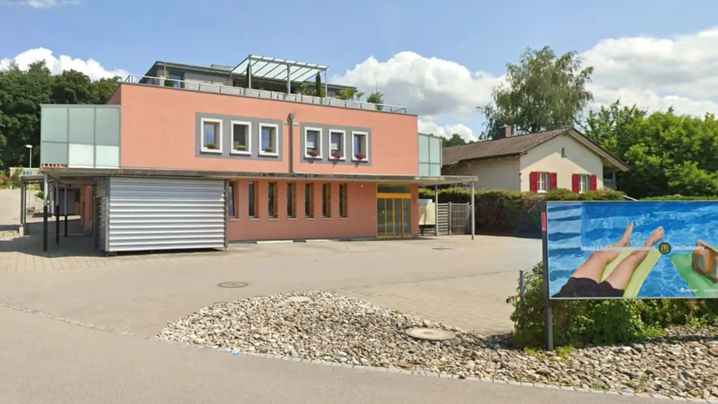 Commerciale in affitto - Holzacher 2, 3212 Gurmels - Foto 2