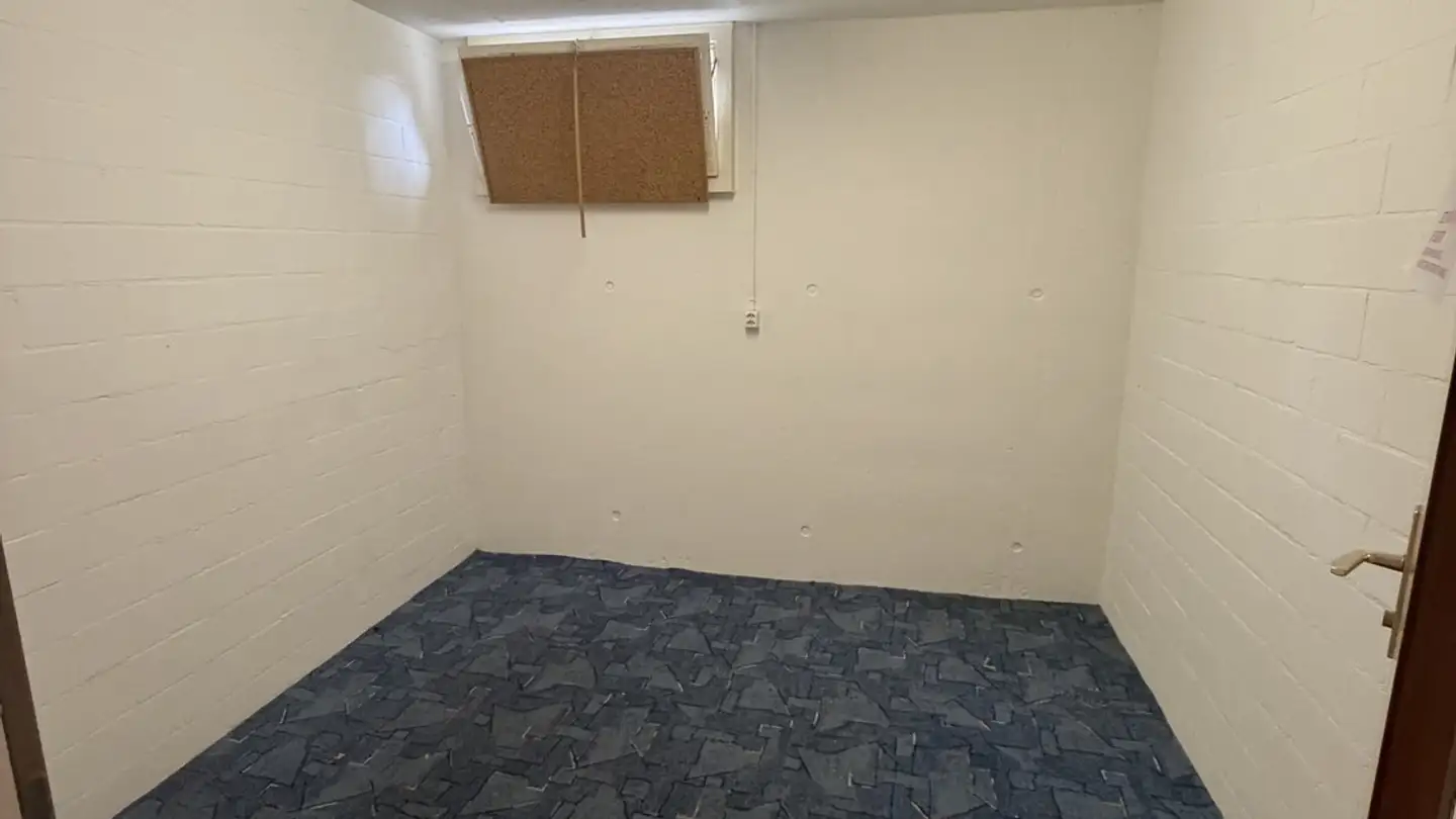 Commercial à louer - Schützenhausstrasse, 8424 Embrach