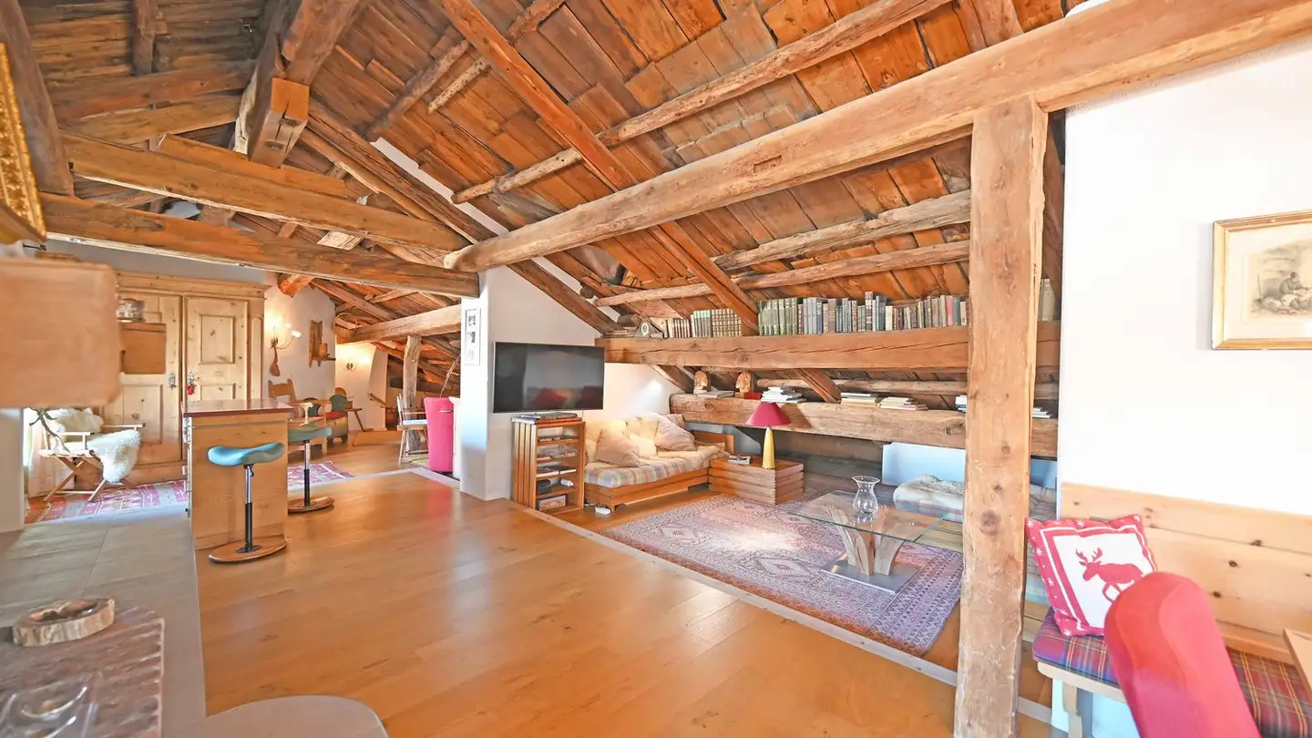 Attic flat for sale - Giassa Stipa 7, 7504 Pontresina