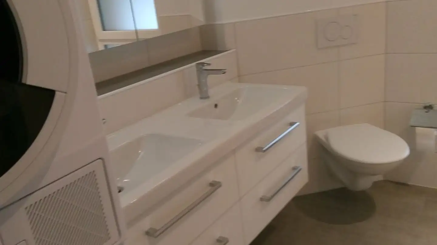 Appartement à louer - Hauptstrasse 43, 1794 Salvenach - Photo 4