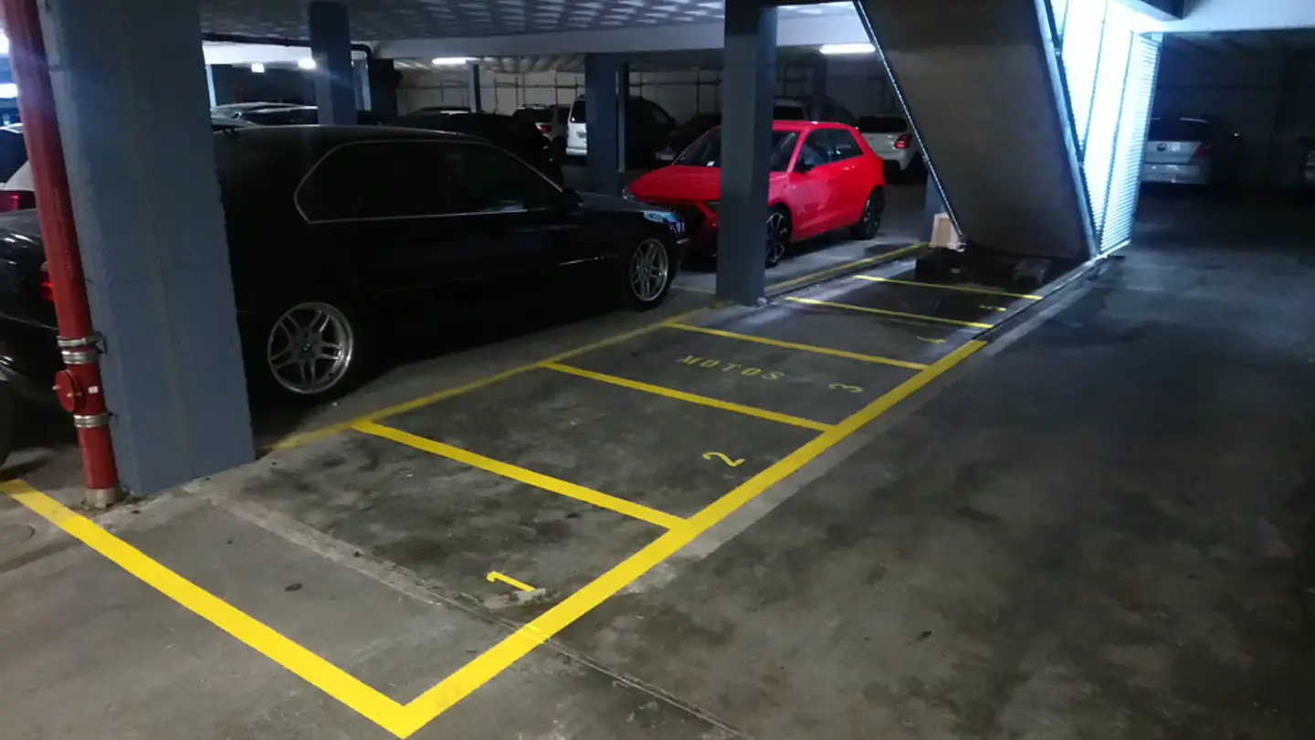 Garage individuel à louer - 1205 Genève