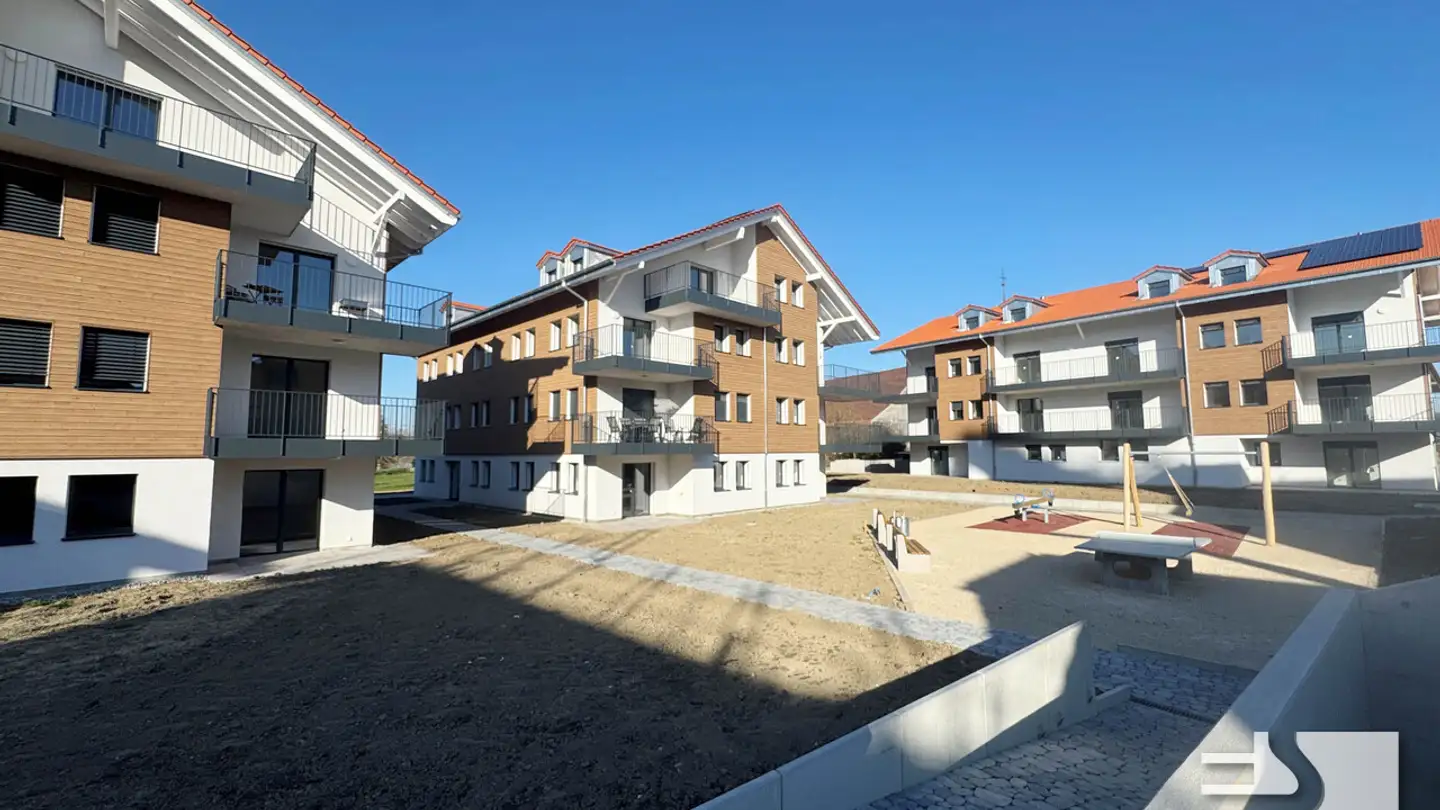 Appartamento in vendita - 1681 Hennens