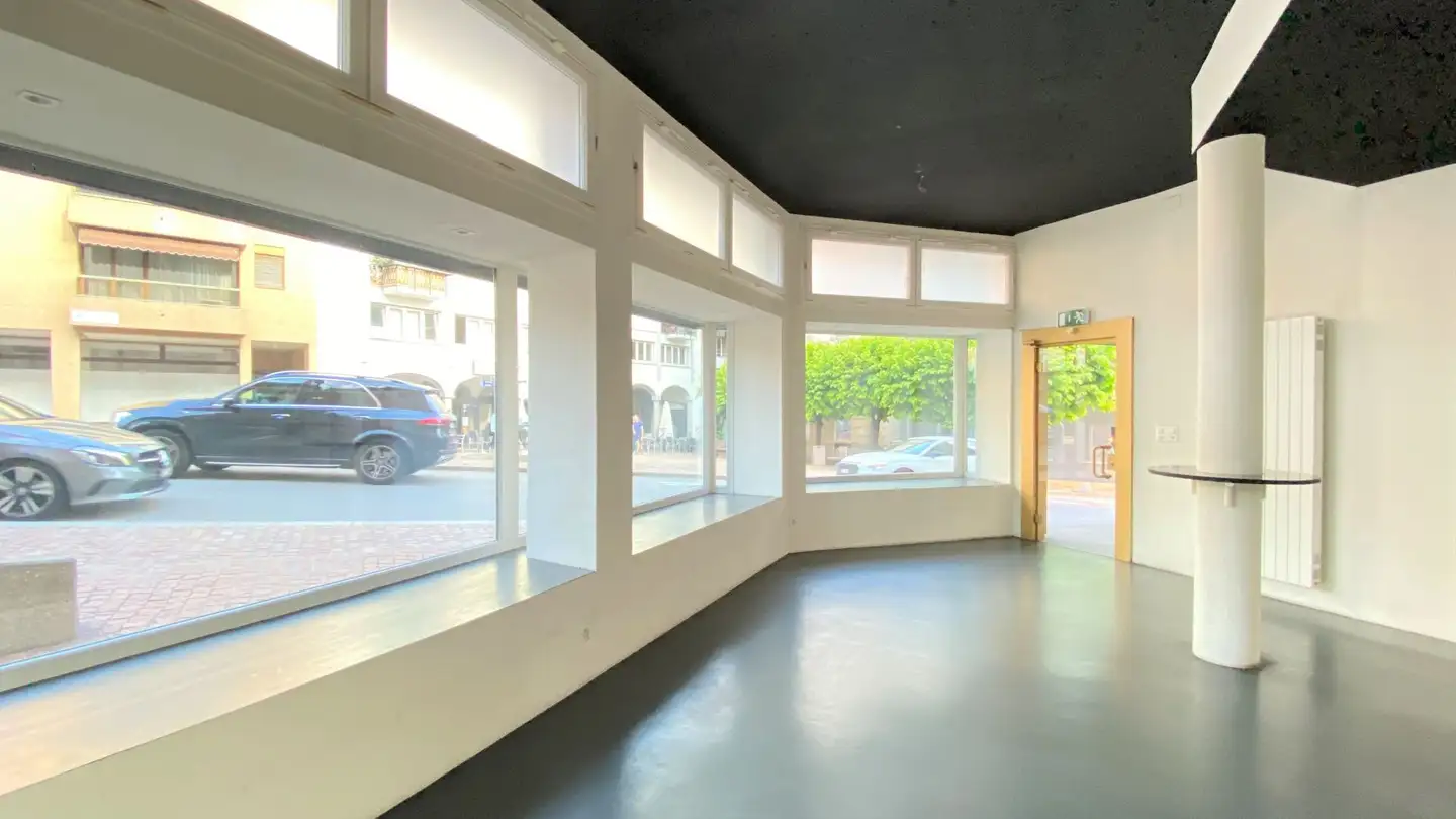 Geschäft mieten - Via Ernesto Bosia, 6900 Paradiso - Foto 2